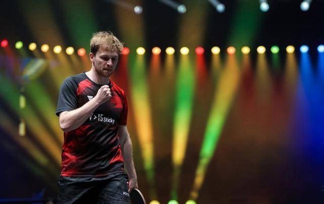 她在各类国 她在各类国