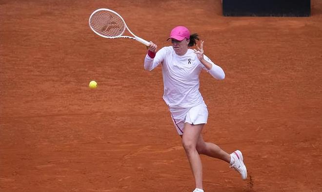 两场比赛的 两场比赛的