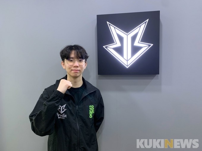 设备指纹校 设备指纹校